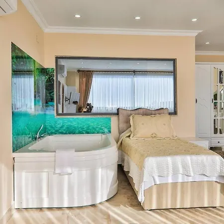 Doga Ihlamur / Kalkan 4* Kas