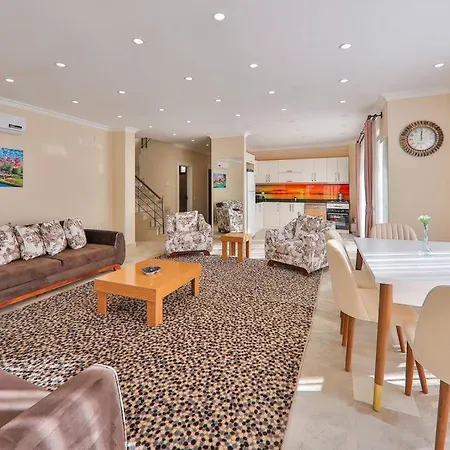 Doga Ihlamur / Kalkan Hotel
